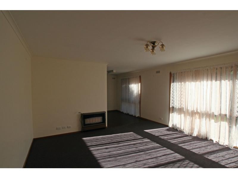 166 St Aidans Road, Kennington VIC 3550