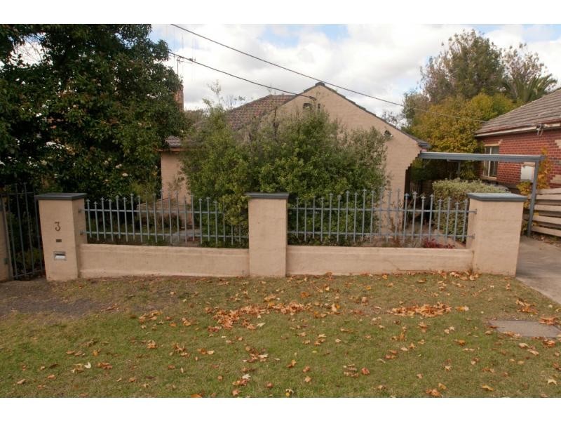 3 Malcolm Street, Quarry Hill VIC 3550
