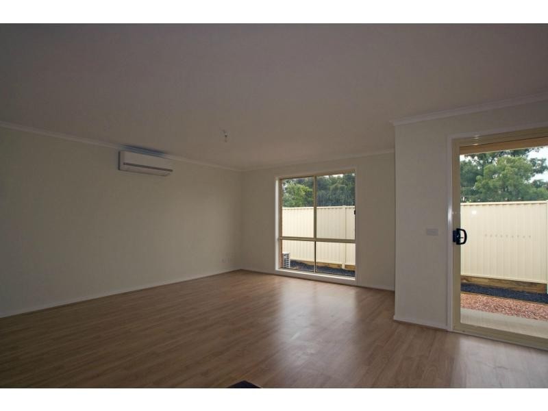 Unit 9/10 Druid. Street, Golden Square VIC 3555