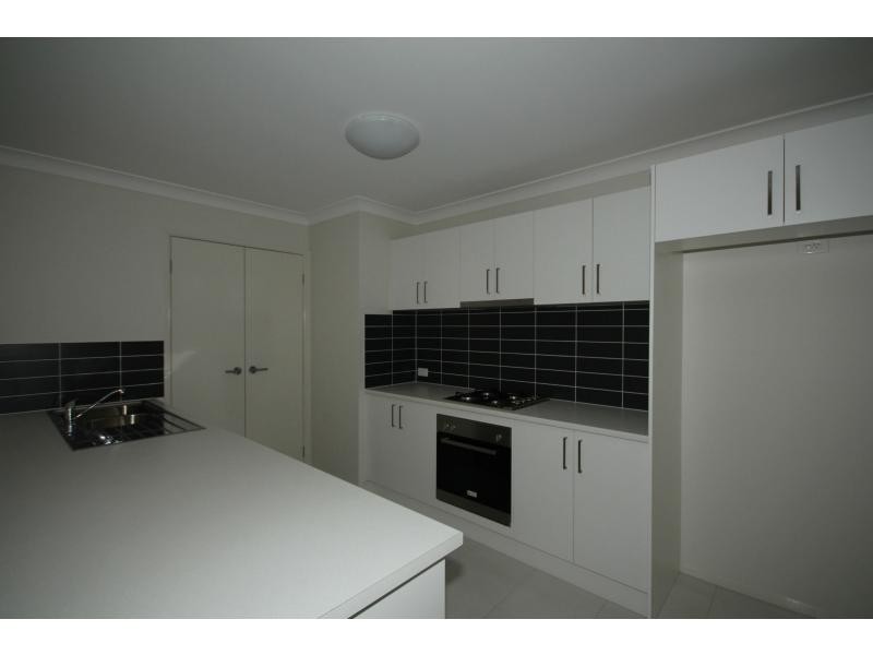 7. Deharl Court, Ascot VIC 3551