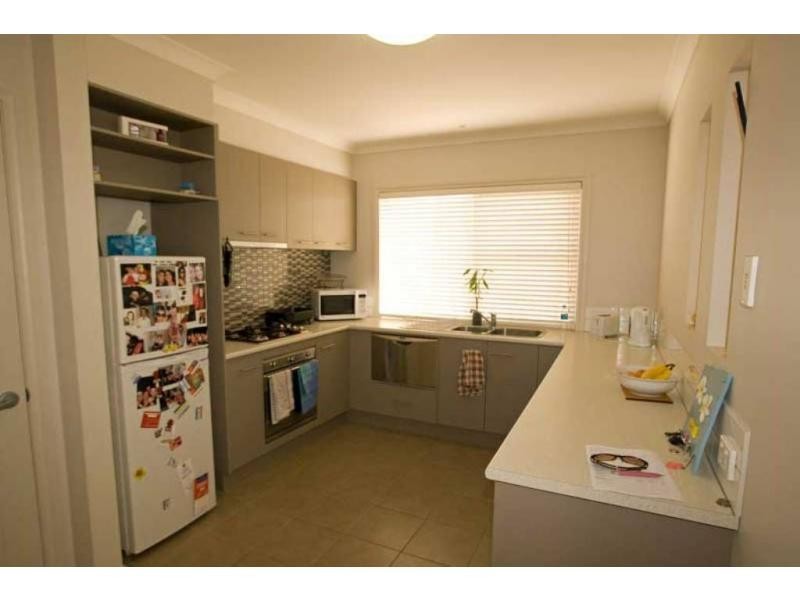 2/16 Skene. Street, Kennington VIC 3550