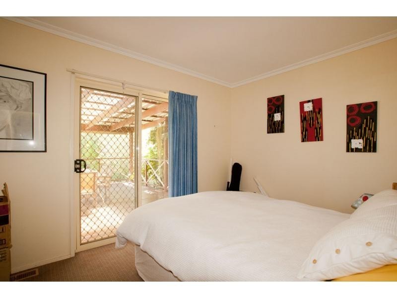 31 Retreat. Road, Spring Gully VIC 3550