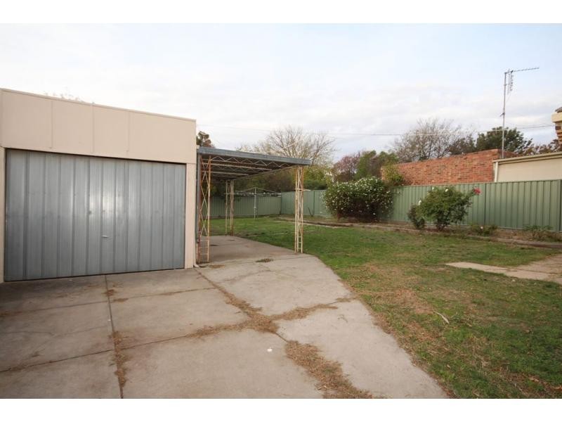 3 Burrell Street, Flora Hill VIC 3550