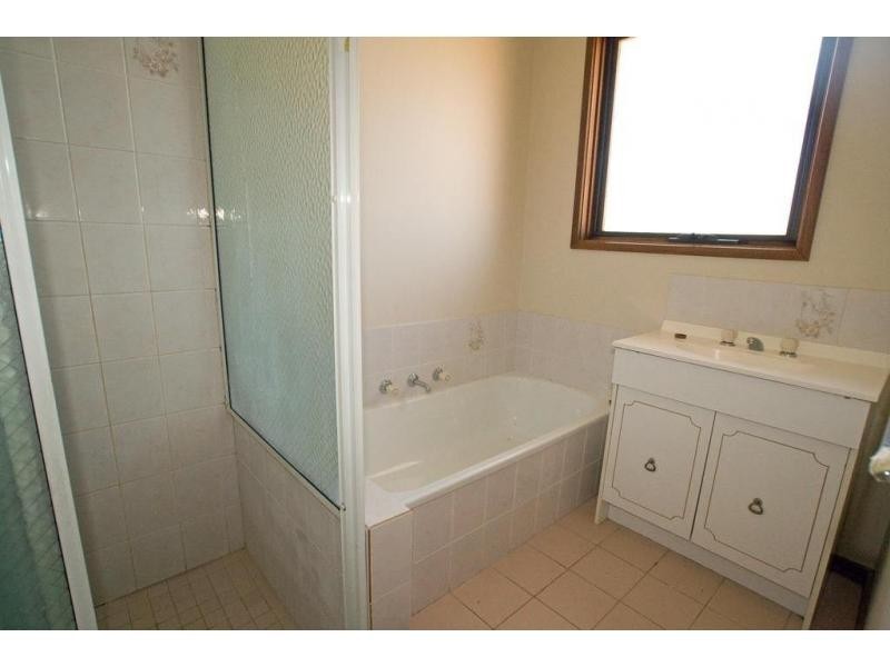 1/7 Norelle Street, Golden Square VIC 3555