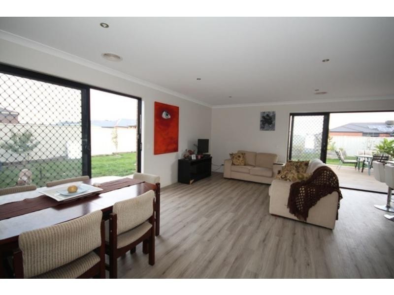 17 Blay Street, Epsom VIC 3551