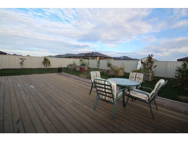 17 Blay Street, Epsom VIC 3551