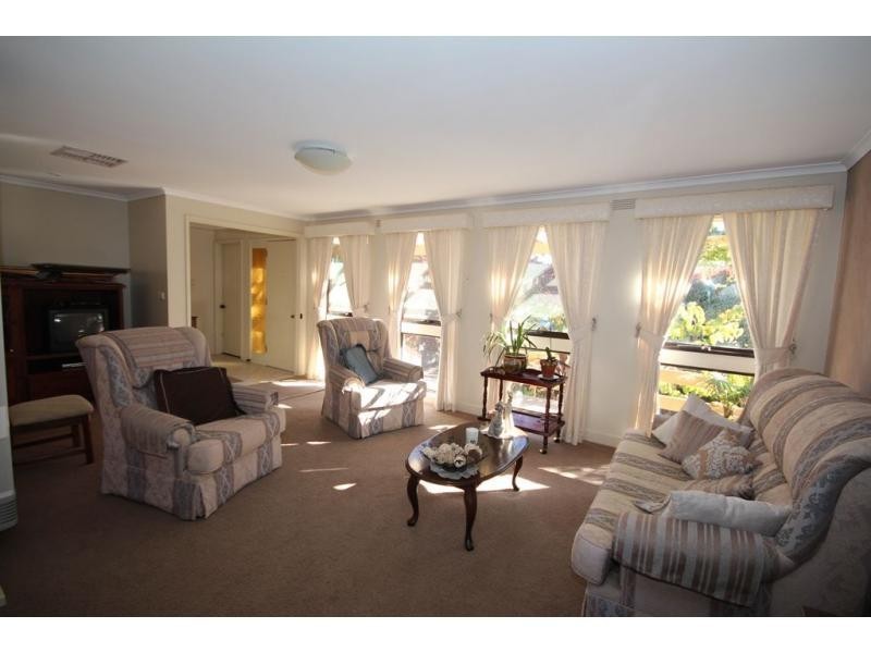 52 Keck Street, Flora Hill VIC 3550