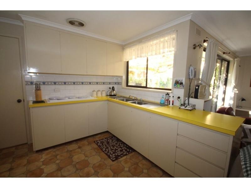 52 Keck Street, Flora Hill VIC 3550