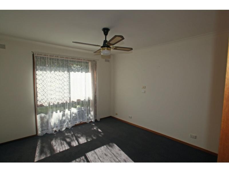 166 St Aidans Road, Kennington VIC 3550