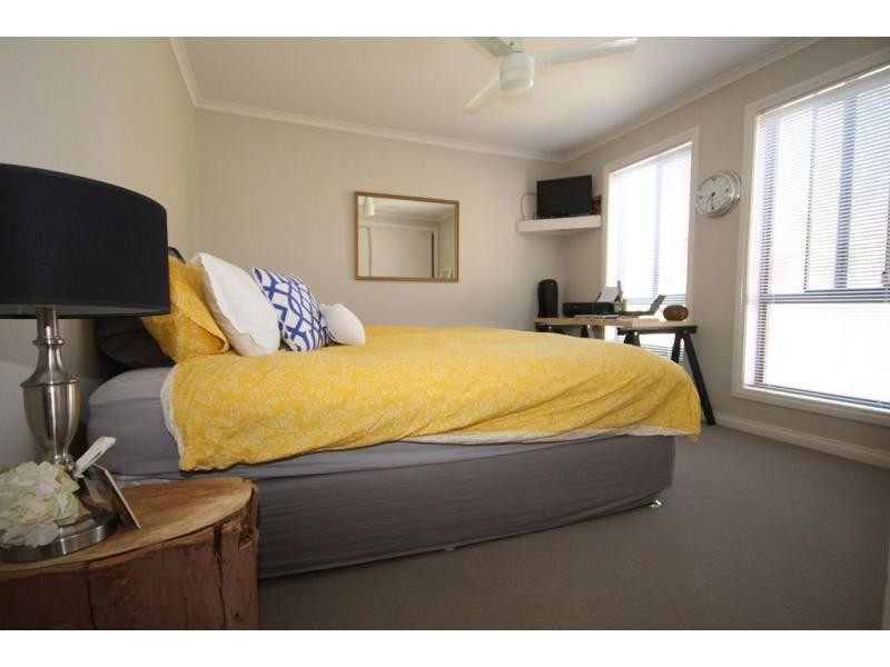 1a Locliff Avenue, Strathdale VIC 3550