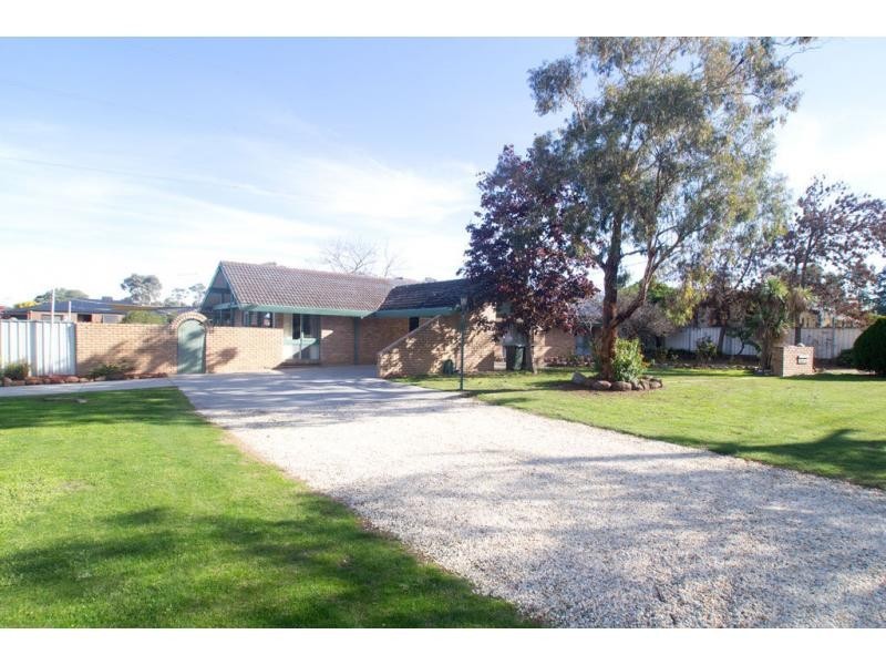 Golden Square VIC 3555