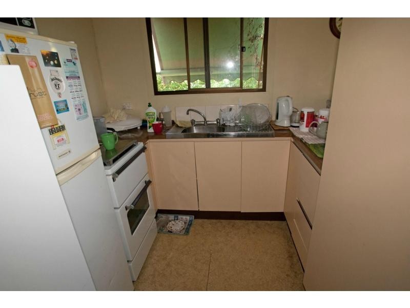 2/16 Woods Street, Kennington VIC 3550