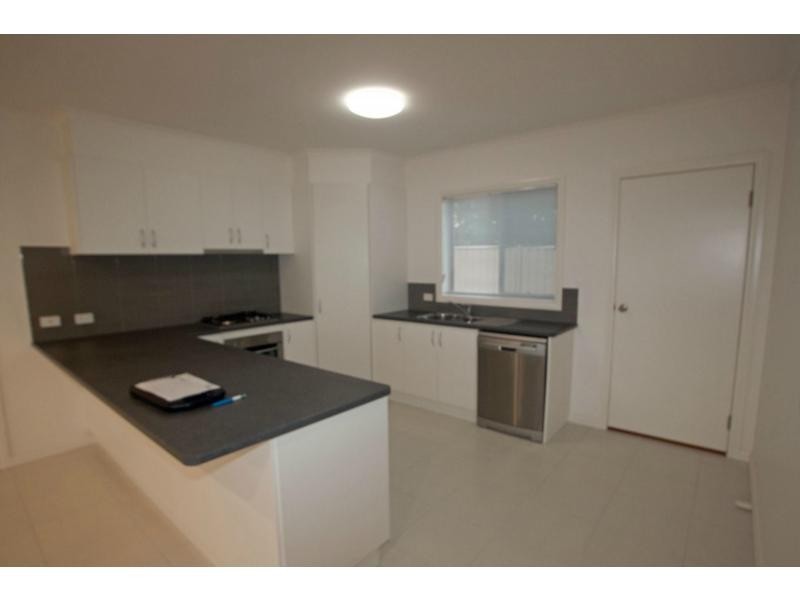 18 Victoria Street, Kangaroo Flat VIC 3555