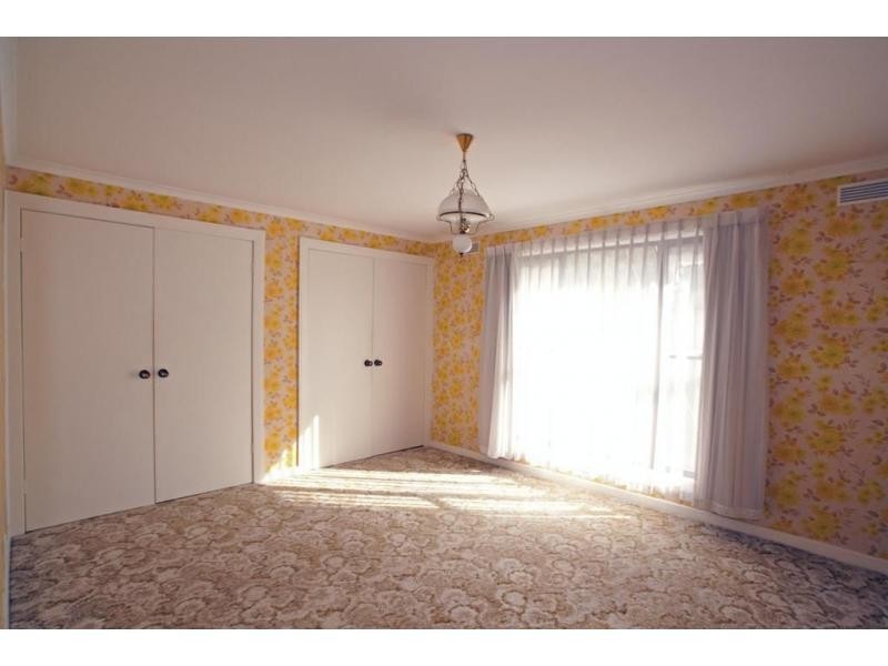 49 Emmett Street, Golden Square VIC 3555