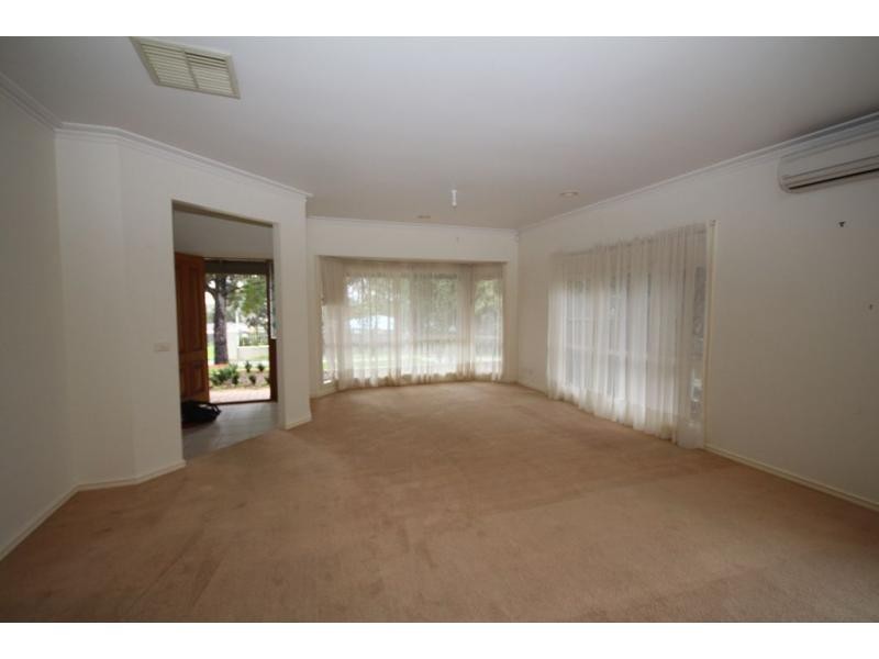 3 Whittington Court, Strathdale VIC 3550