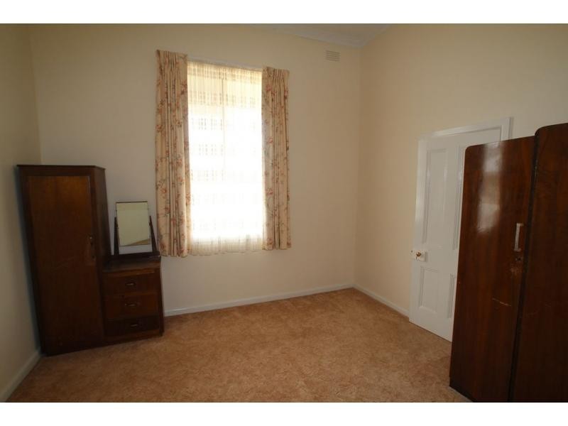 19 Nelson Street, California Gully VIC 3556