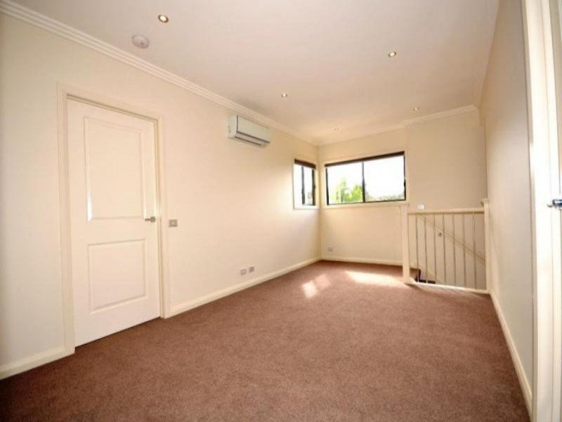 72 Chum Street, Golden Square VIC 3555