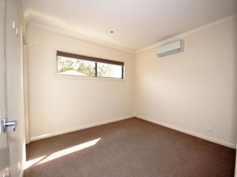 72 Chum Street, Golden Square VIC 3555