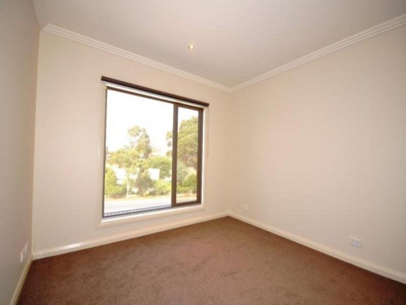 72 Chum Street, Golden Square VIC 3555