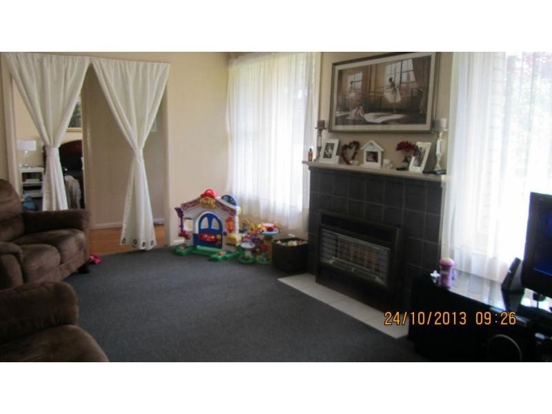 122 Mackenzie Street West, Golden Square VIC 3555