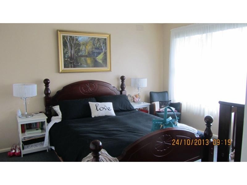 122 Mackenzie Street West, Golden Square VIC 3555