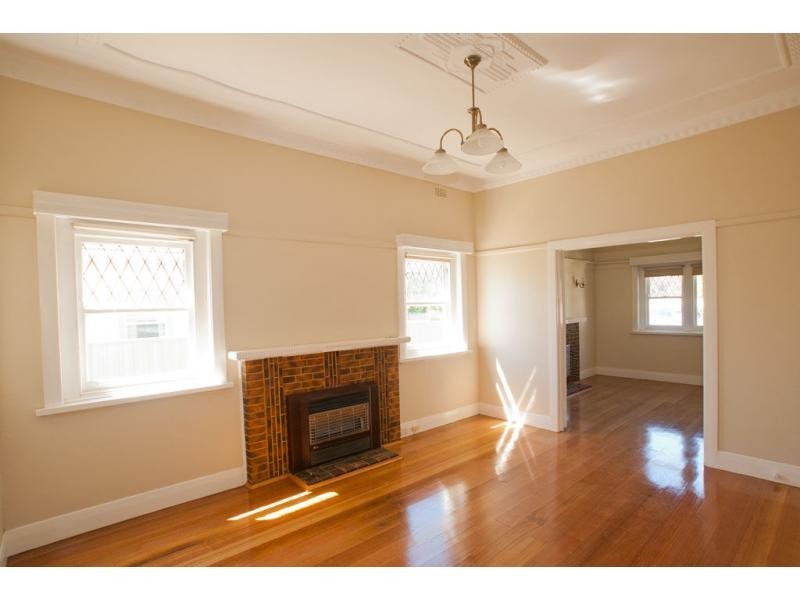 Flora Hill VIC 3550