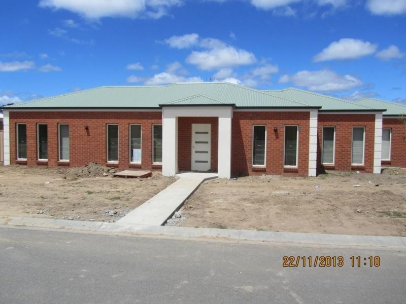 10 Henry Court, Strathfieldsaye VIC 3551