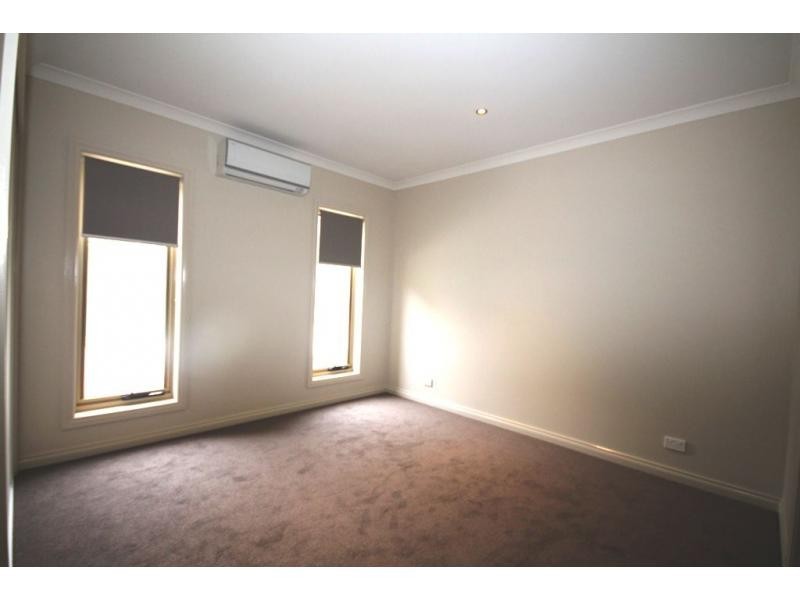 Unit 2/17 Spring Gully Road, Spring Gully VIC 3550