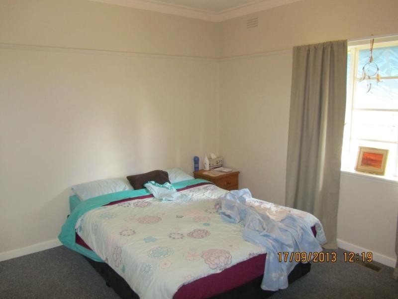 55 Lowndes Street, Kennington VIC 3550