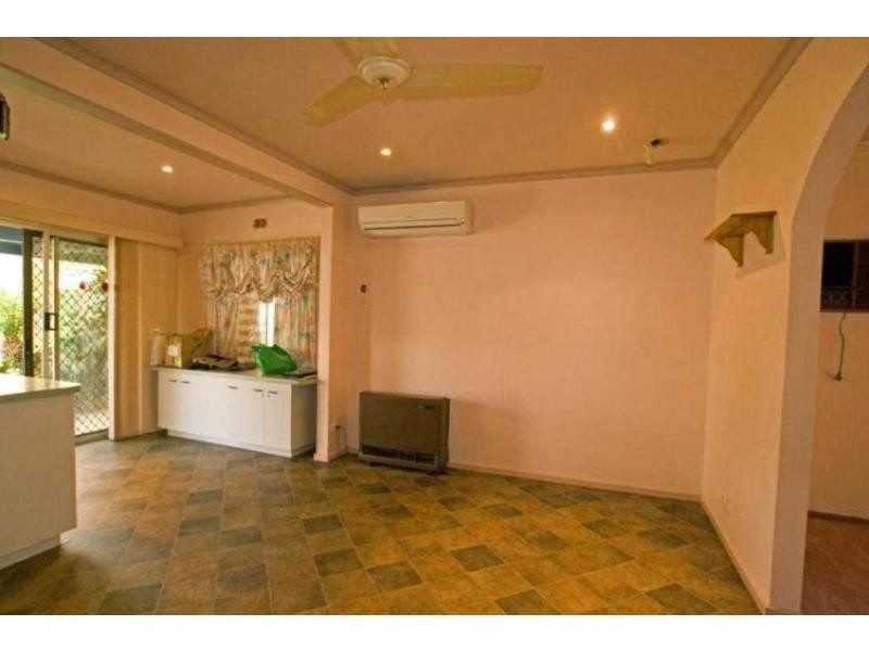 1 Laxdale Court, Kangaroo Flat VIC 3555