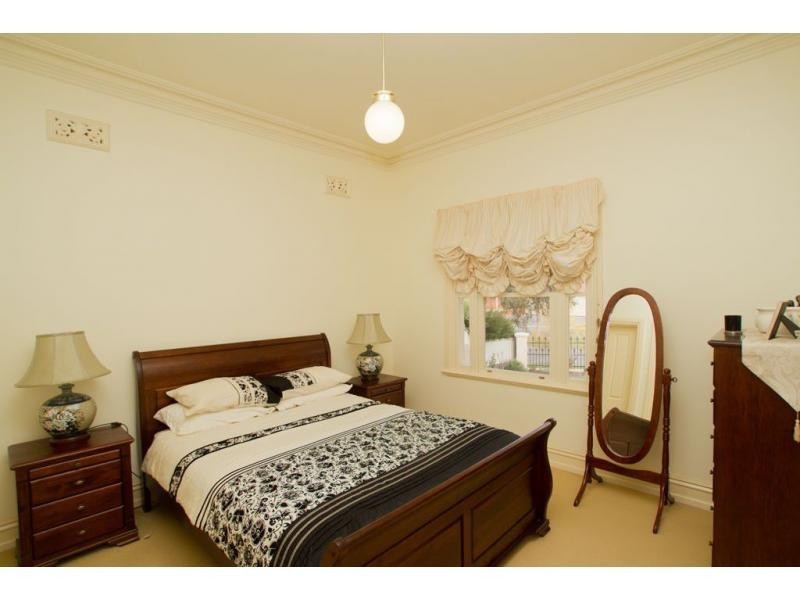 2 Penzance Avenue, Golden Square VIC 3555