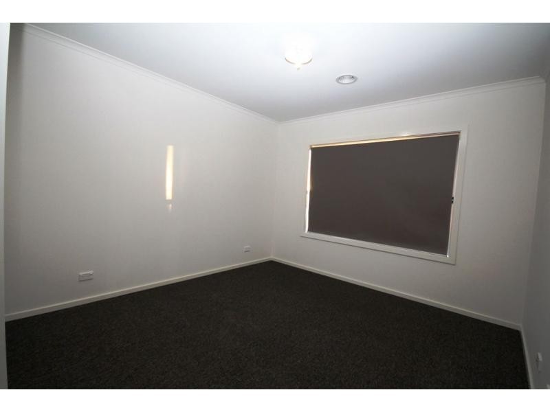 16 National Parade, Eaglehawk VIC 3556
