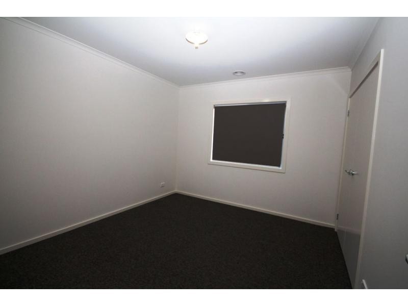 16 National Parade, Eaglehawk VIC 3556