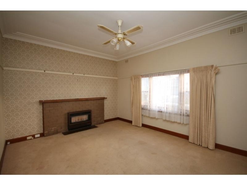 1/17 Spring Gully Road, Spring Gully VIC 3550