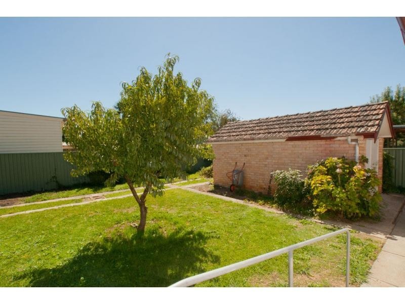 44 Somerville Street, Flora Hill VIC 3550