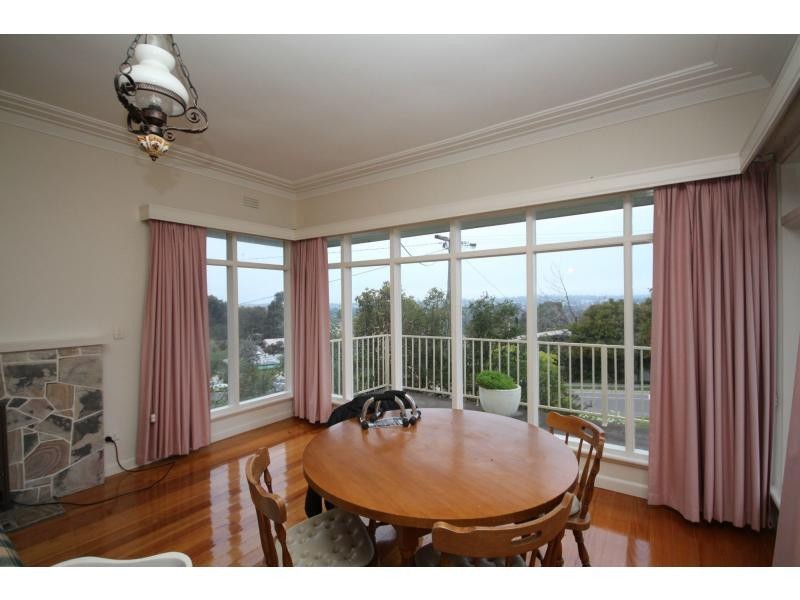 5 Ryan Street, North Bendigo VIC 3550