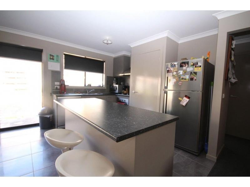 21 Akins Rise, Golden Square VIC 3555