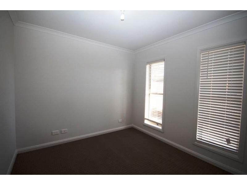 9 School Street, California Gully VIC 3556