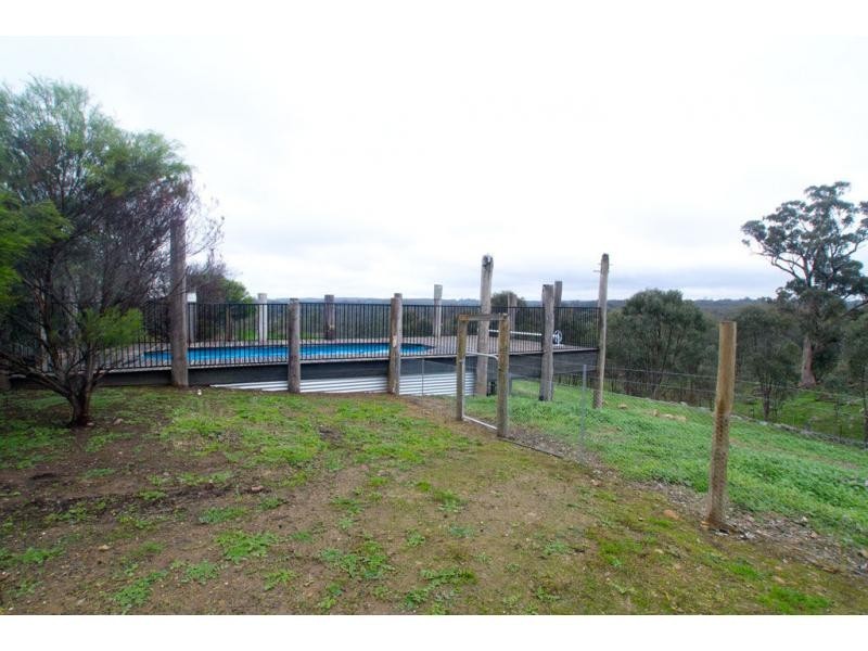 69 Mechan Road, Axe Creek VIC 3551