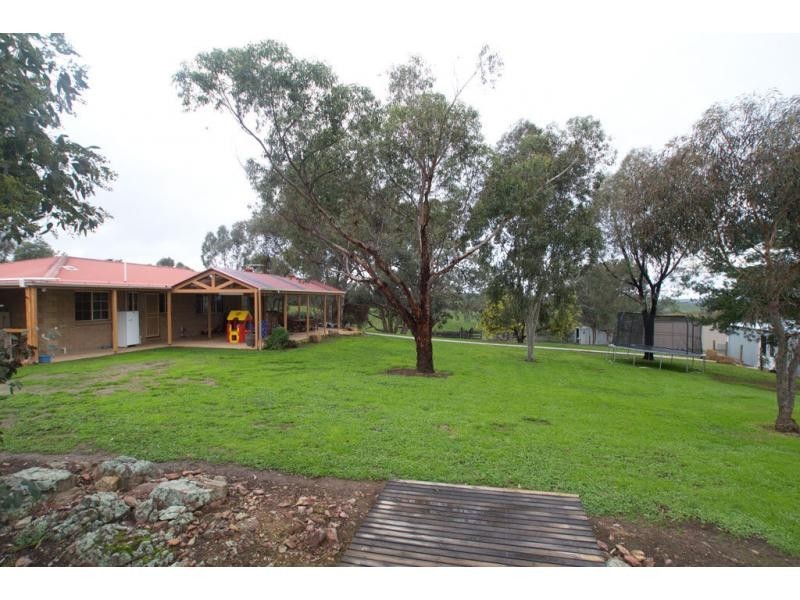 69 Mechan Road, Axe Creek VIC 3551