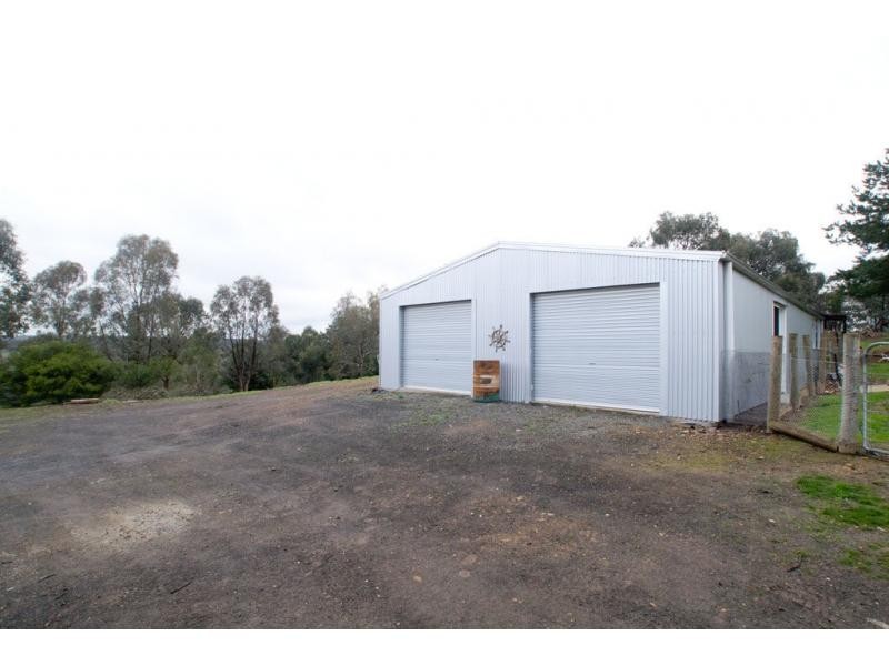 69 Mechan Road, Axe Creek VIC 3551