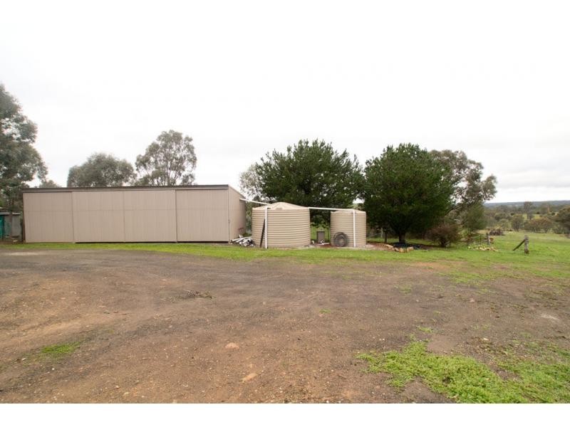 69 Mechan Road, Axe Creek VIC 3551