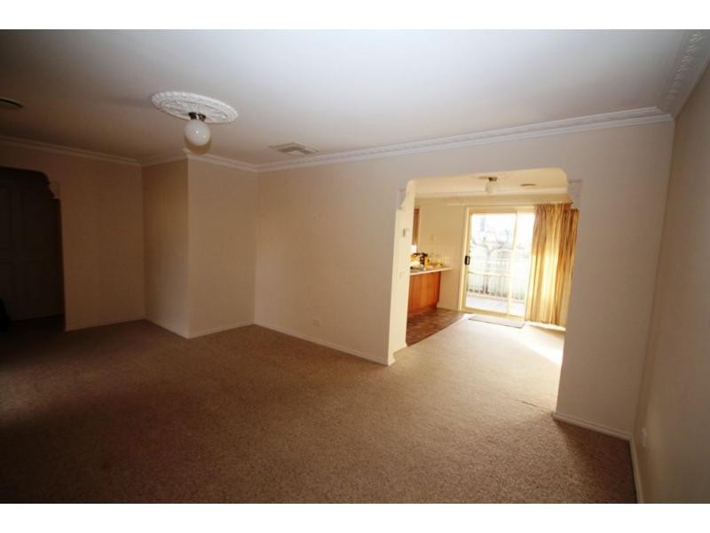 Unit 2/6 Davey Close, Flora Hill VIC 3550