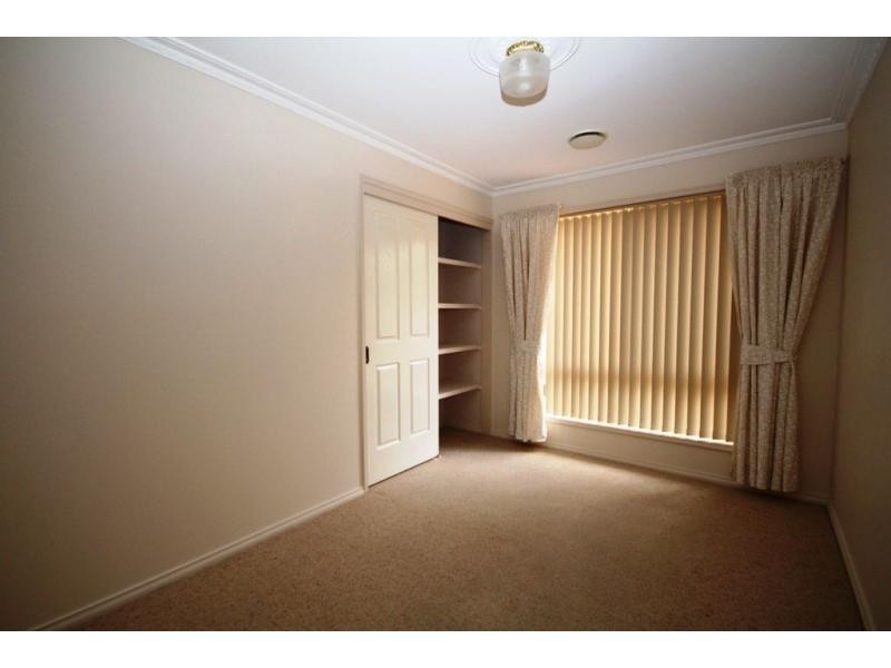 Unit 2/6 Davey Close, Flora Hill VIC 3550