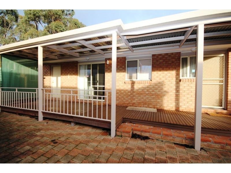 Unit 2/6 Davey Close, Flora Hill VIC 3550