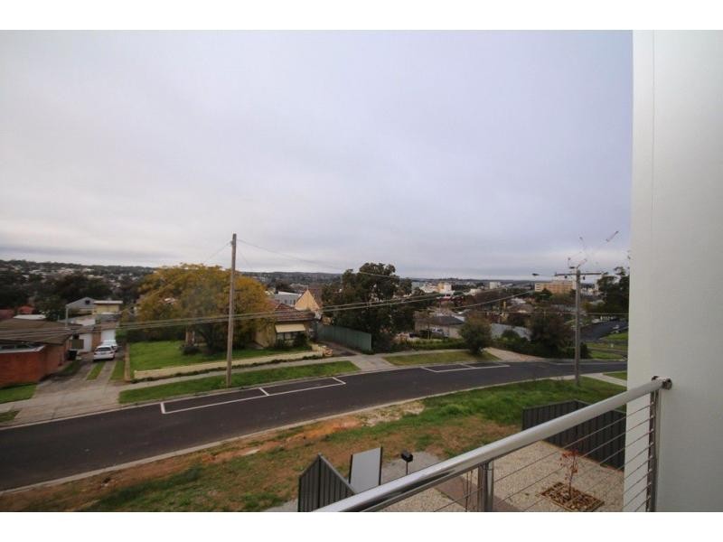 2/3 Ryan Street, North Bendigo VIC 3550