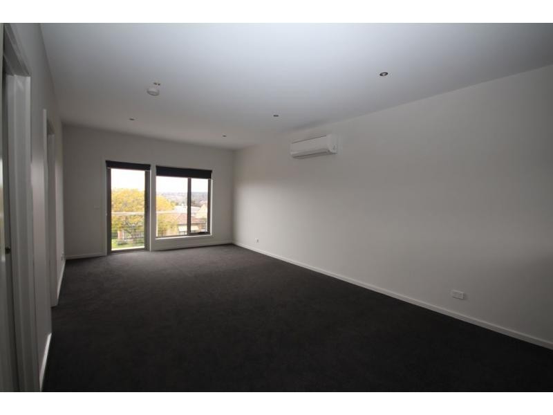 2/3 Ryan Street, North Bendigo VIC 3550