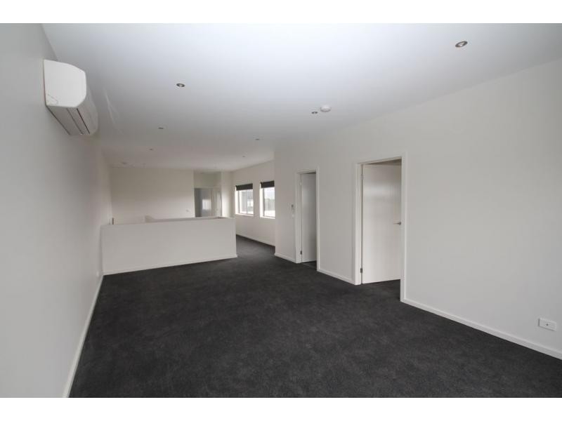 2/3 Ryan Street, North Bendigo VIC 3550