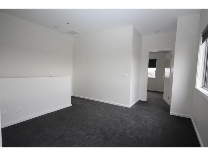 2/3 Ryan Street, North Bendigo VIC 3550