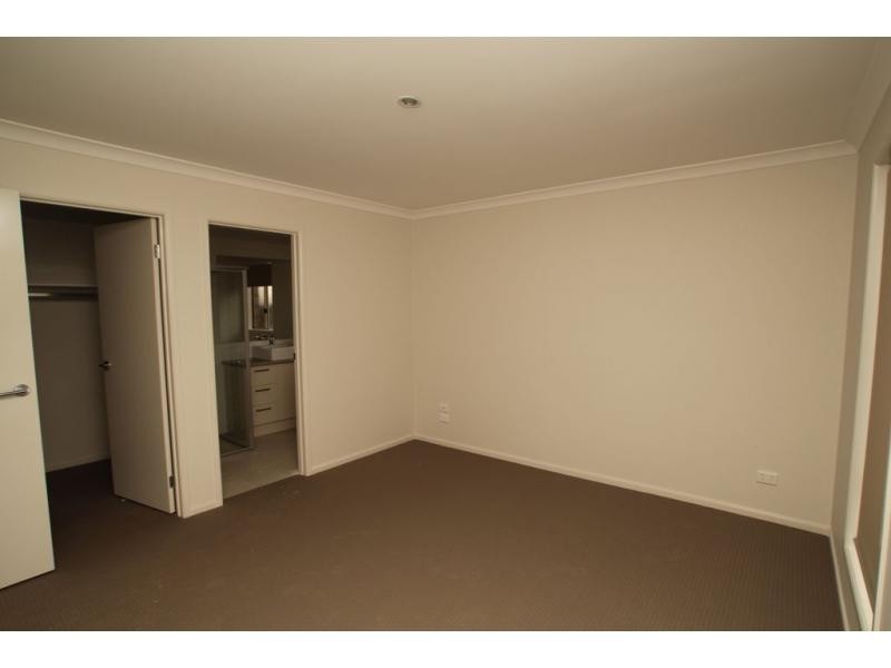 35 Taylor Street, Epsom VIC 3551